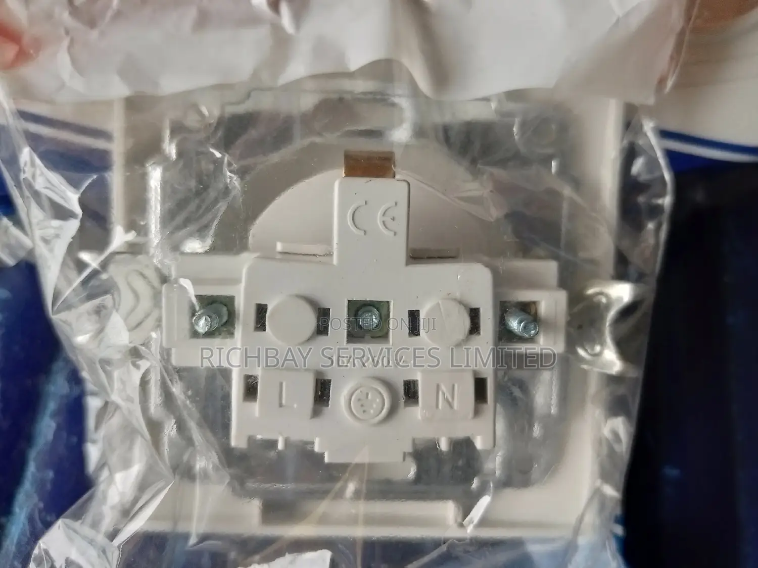 European Socket 16amp 230v 2pin