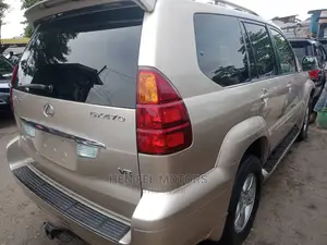 Lexus GX 470 Sport Utility 2007 Gold
