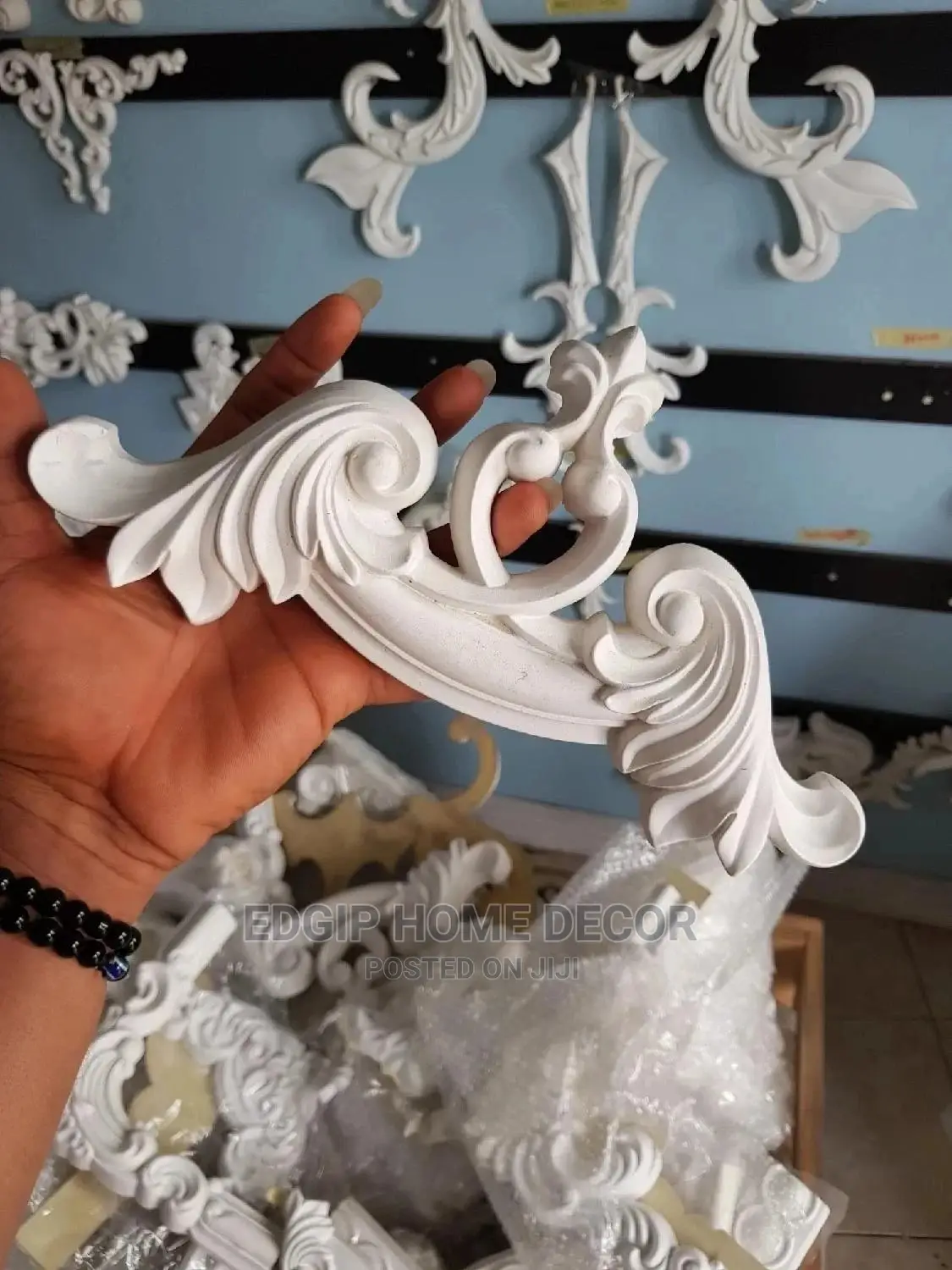 Wainscoting Polyurethane Designed Cornice