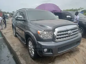 Toyota Sequoia 2012 Gray