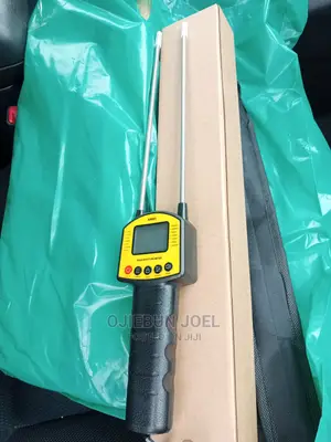 Grain Moisture Meter