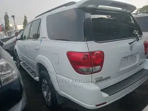 Toyota Sequoia 2007 White