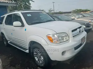 Toyota Sequoia 2007 White