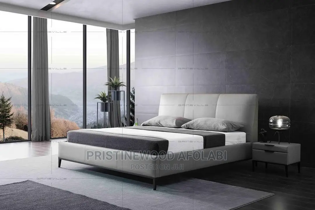 Bedframe Pristinewood