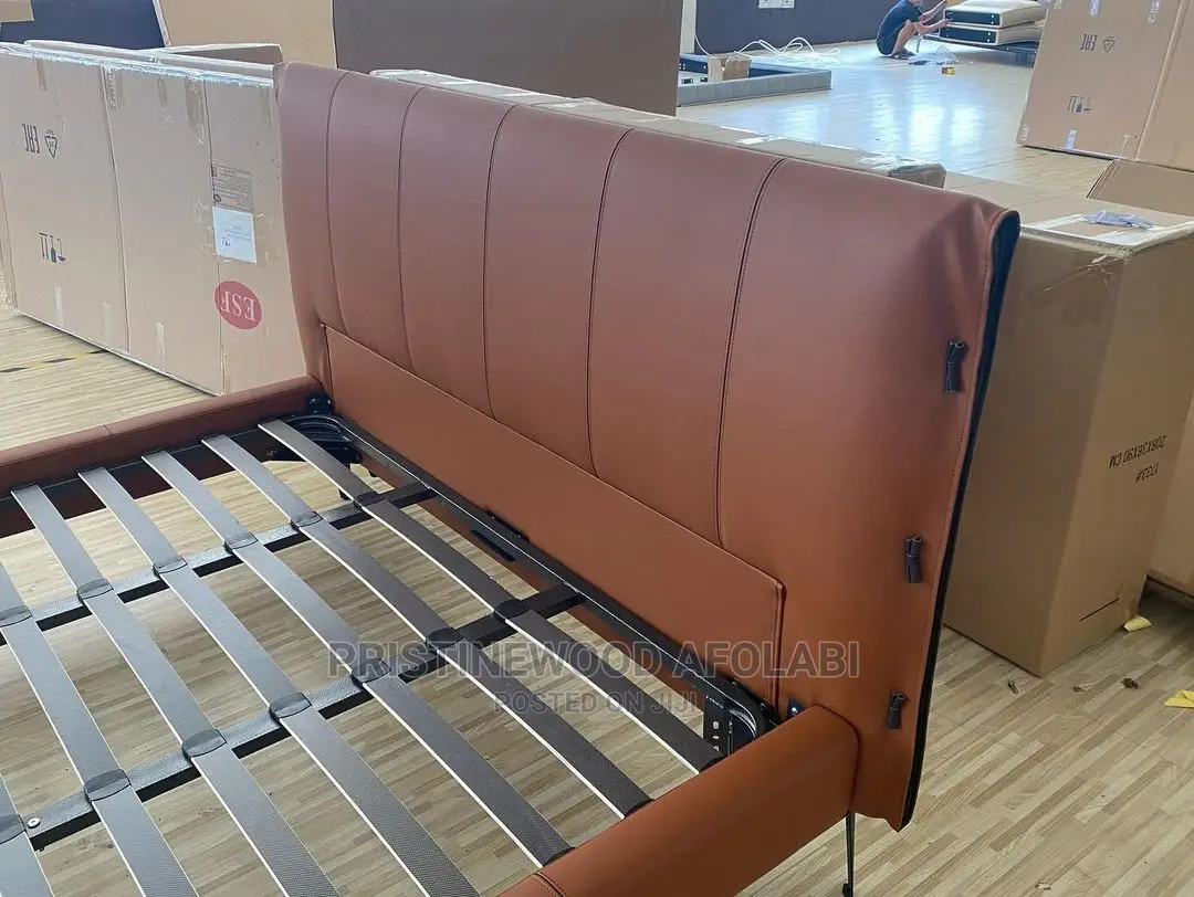 Bedframe Pristinewood Design