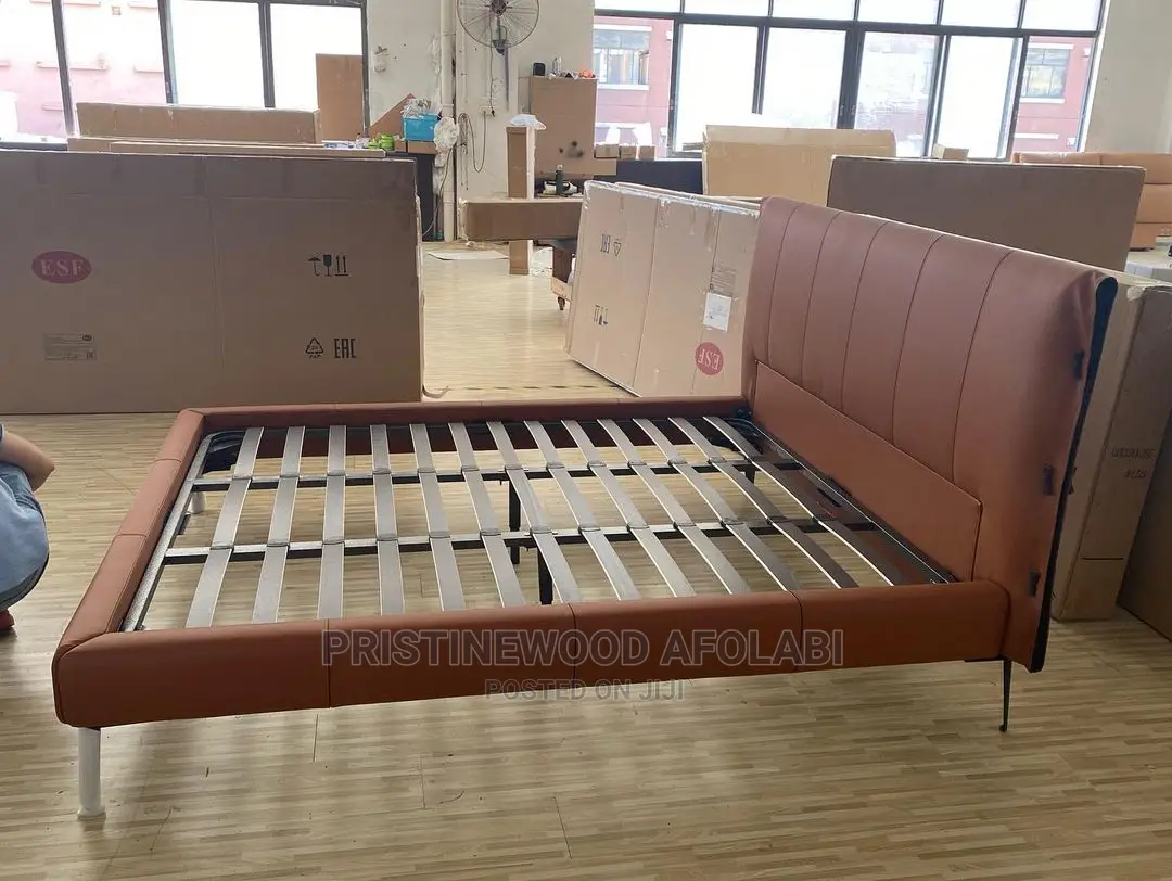 Bedframe Pristinewood Design