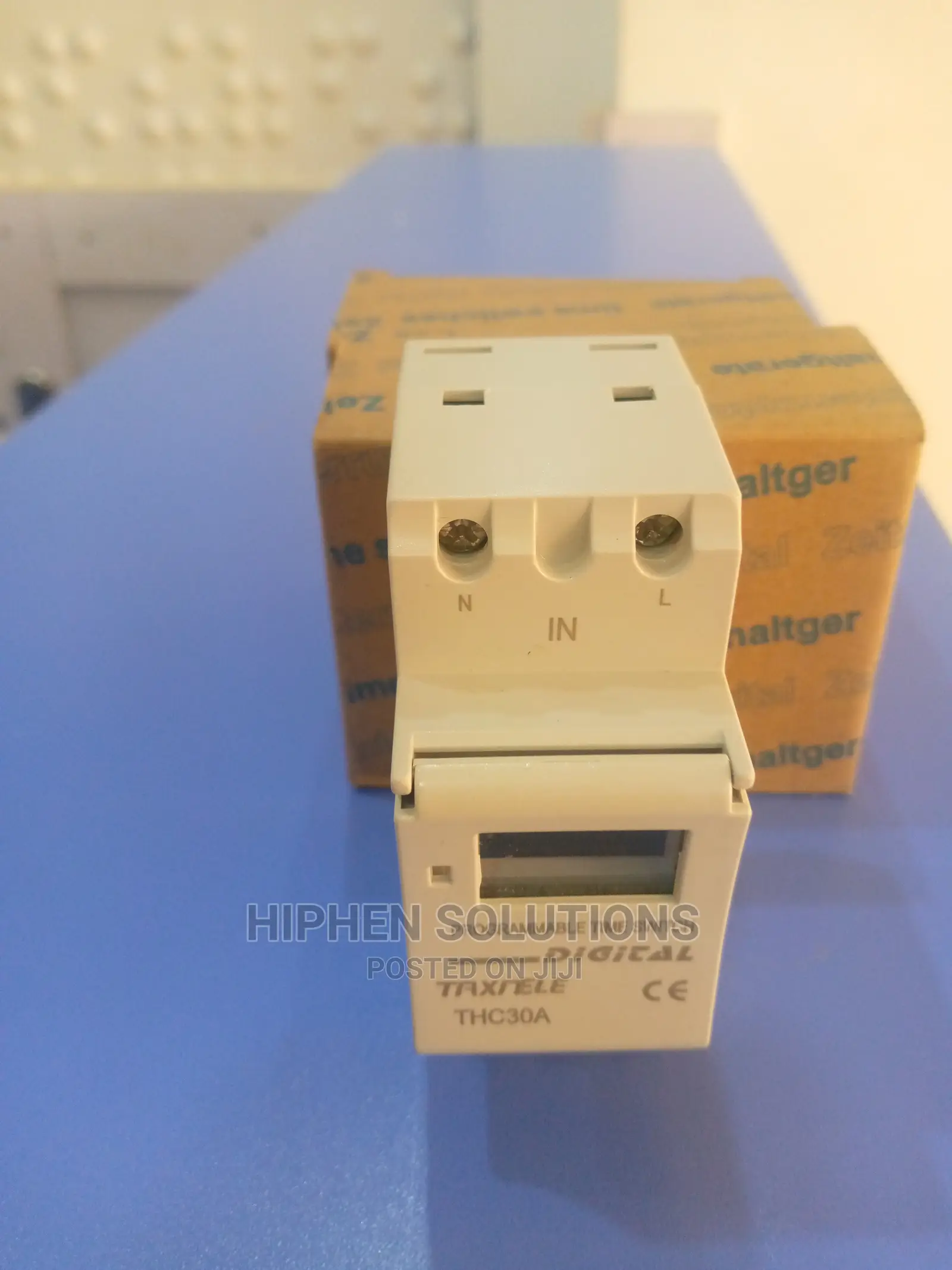 Widely Used Programmable Time Switch