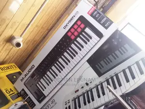 Oxygen 49 Studio Keyboard