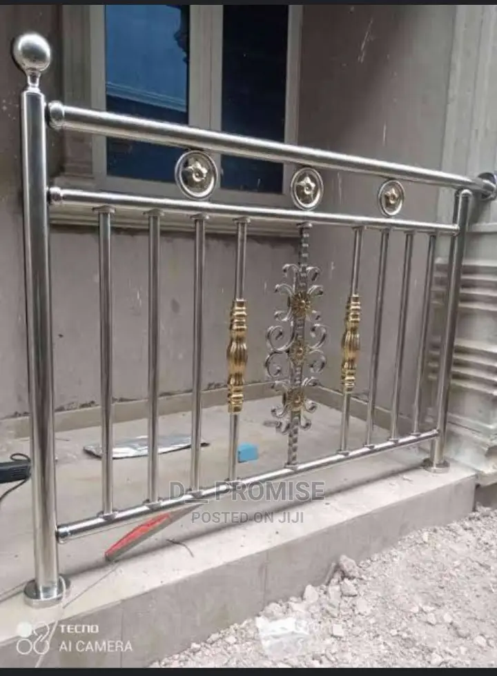 Golden Gate Stainless Steel Rail