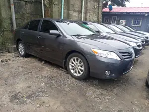 Toyota Camry 2011 Gray