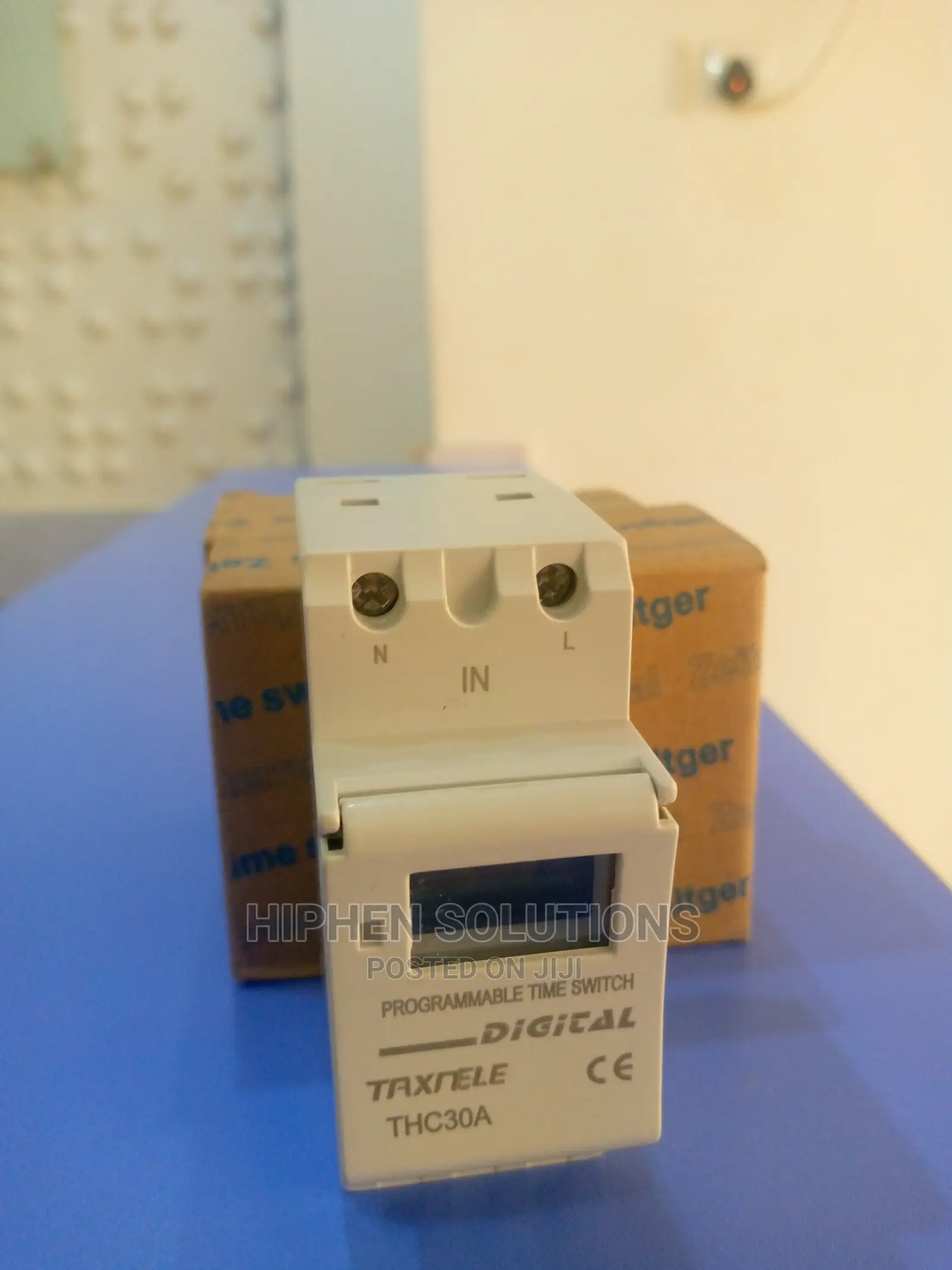 Weekly Programmable Time Switch