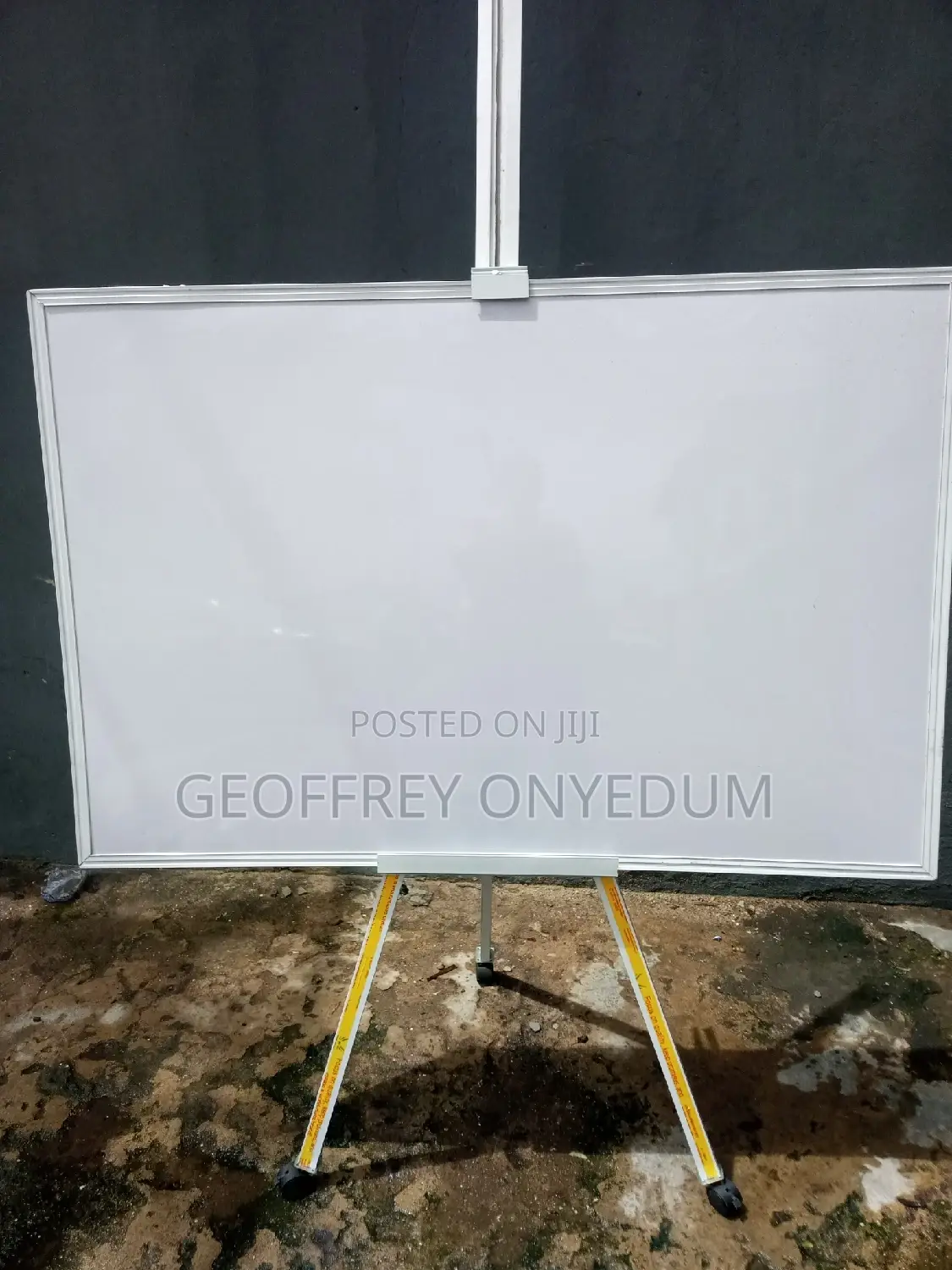 White Board 4by6ft With Stand