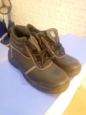 Protective Fashion Breathable Work Boot