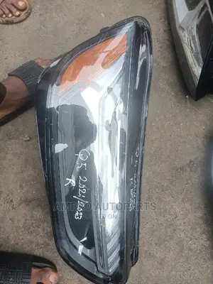 Complete Head Lamp Audi Q5 2021
