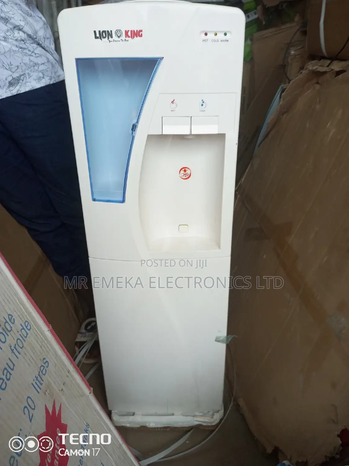 Water Dispenser