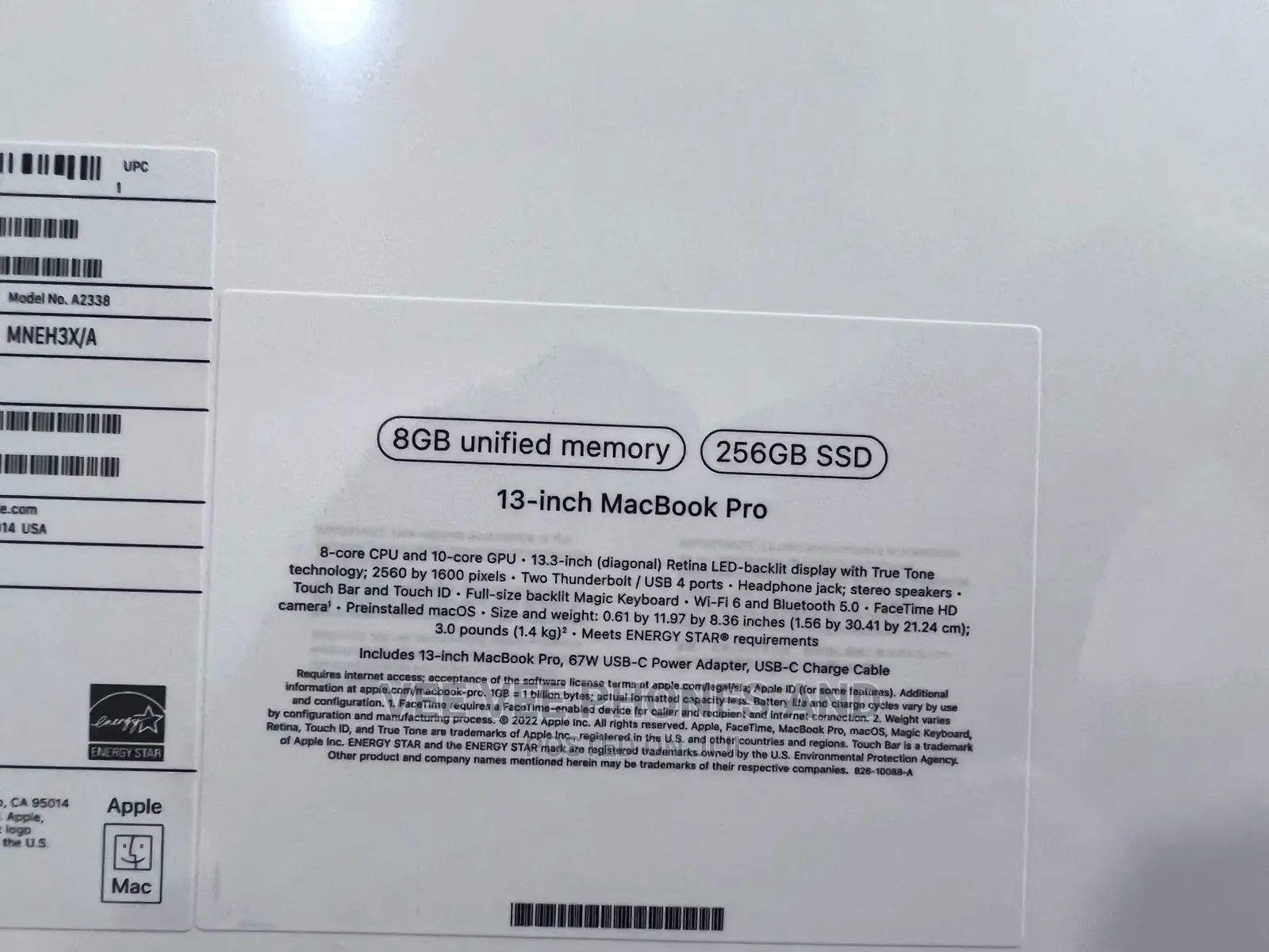 New Laptop Apple MacBook Pro 2022 M2 8GB Apple M2 SSD 256GB
