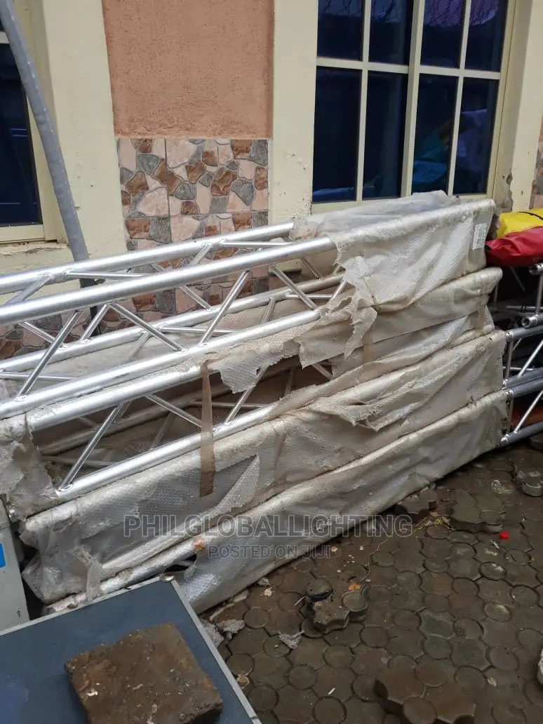 300mm Truss
