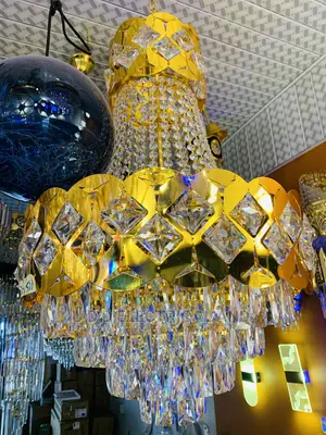 Modem Dubai Led Crystal Chandelier Light Many Time Available