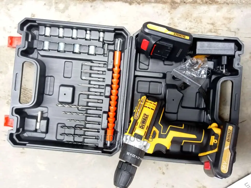 Dewalt Battery Drilling Machine