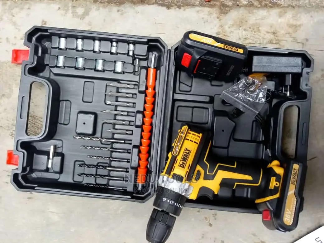 Dewalt Battery Drilling Machine