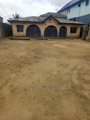 Photo - 3bdrm Bungalow in Ipaja for Sale