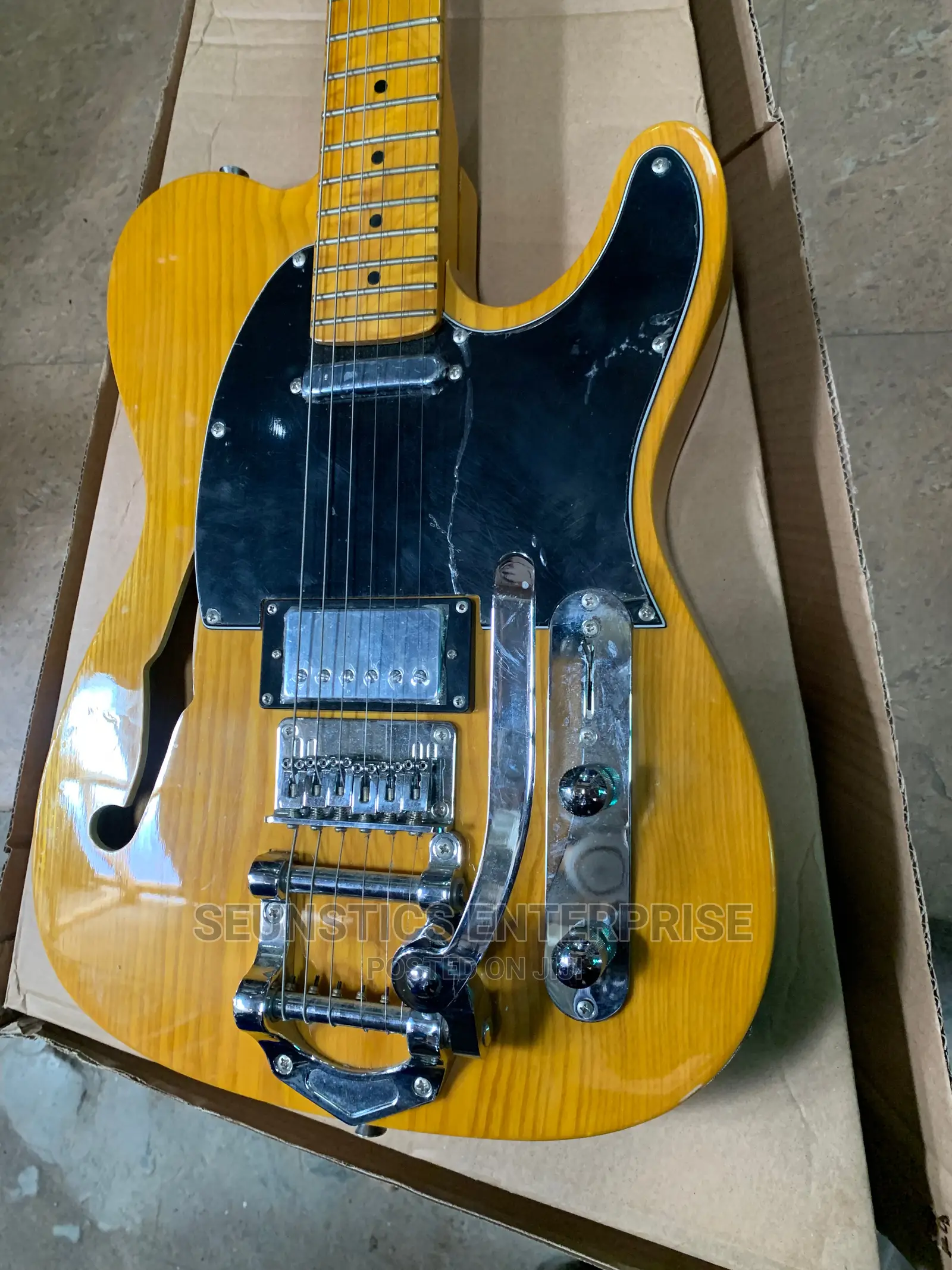 Quality Fender Jazz Telecaster Guitar