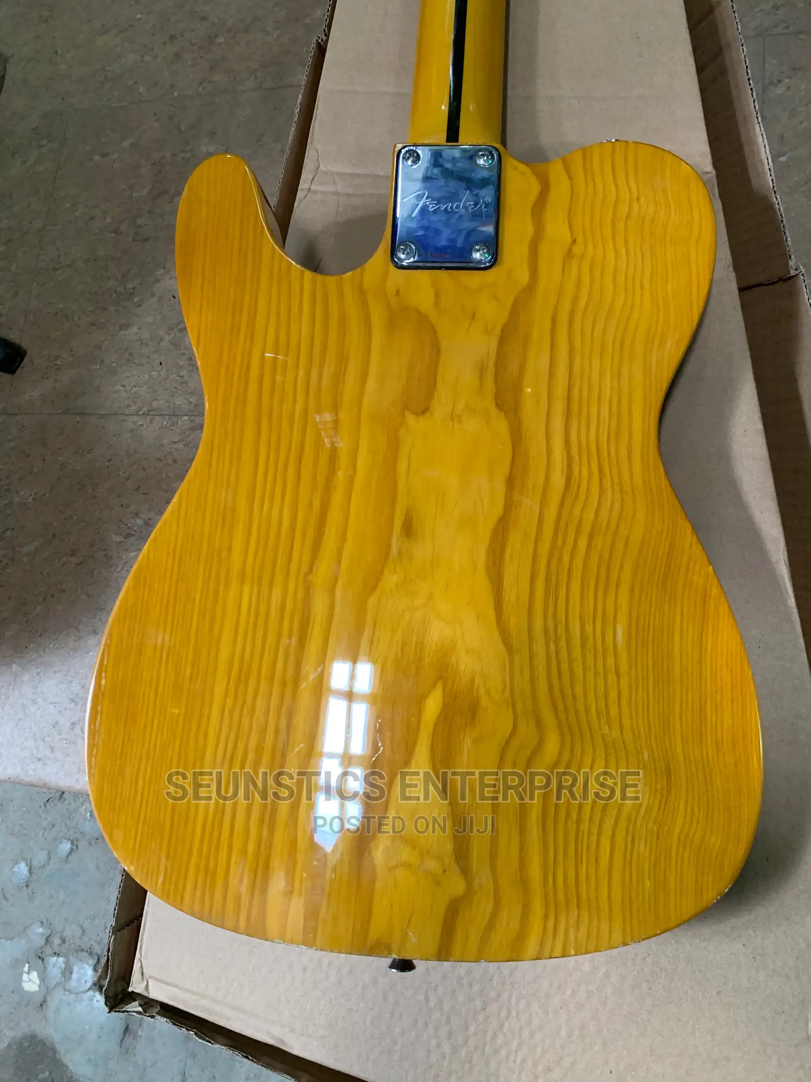Quality Fender Jazz Telecaster Guitar