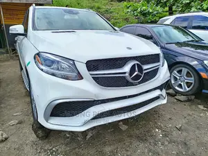 Mercedes-Benz GLE-Class 2018 White