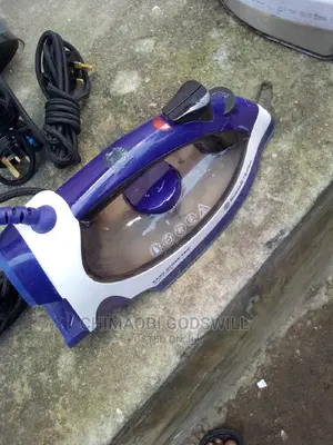 Steam Iron