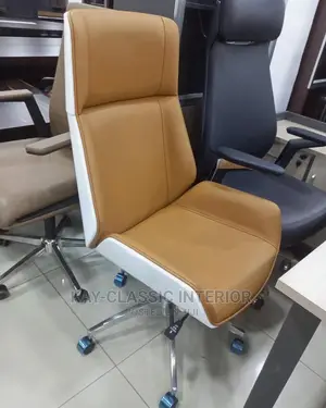 Classic Office Swivel Chair
