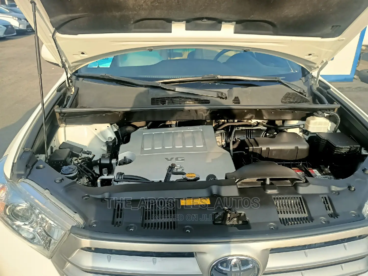 Toyota Highlander Limited 2012 White