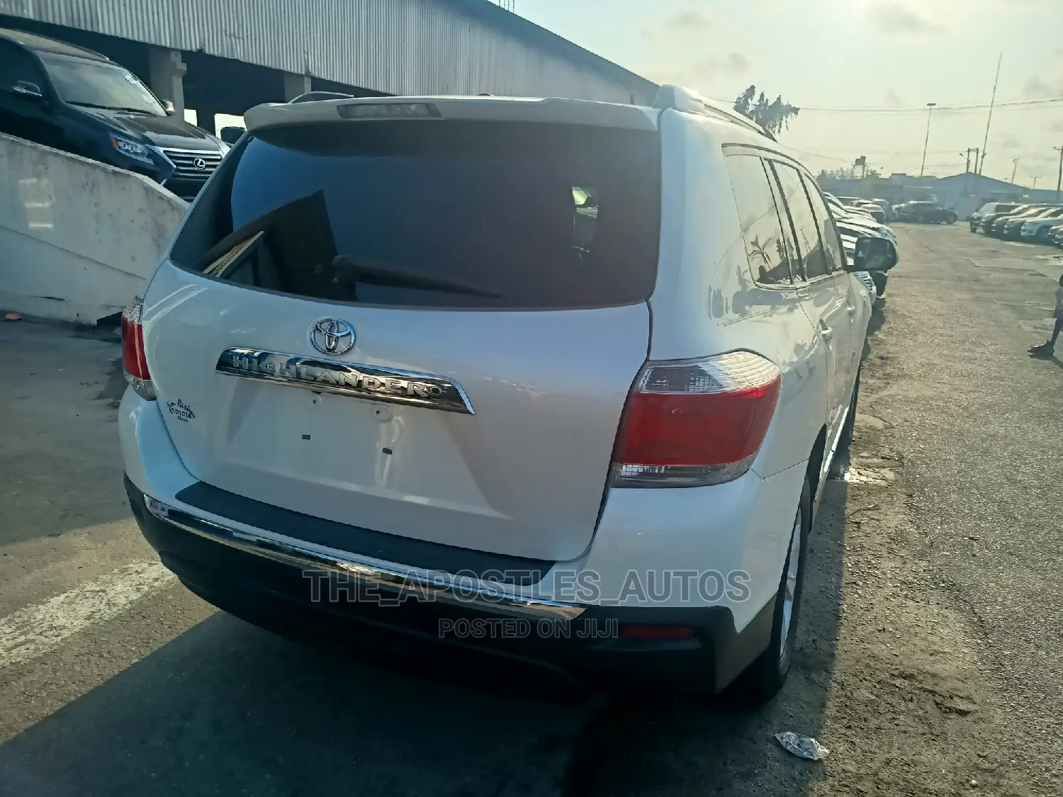 Toyota Highlander Limited 2012 White