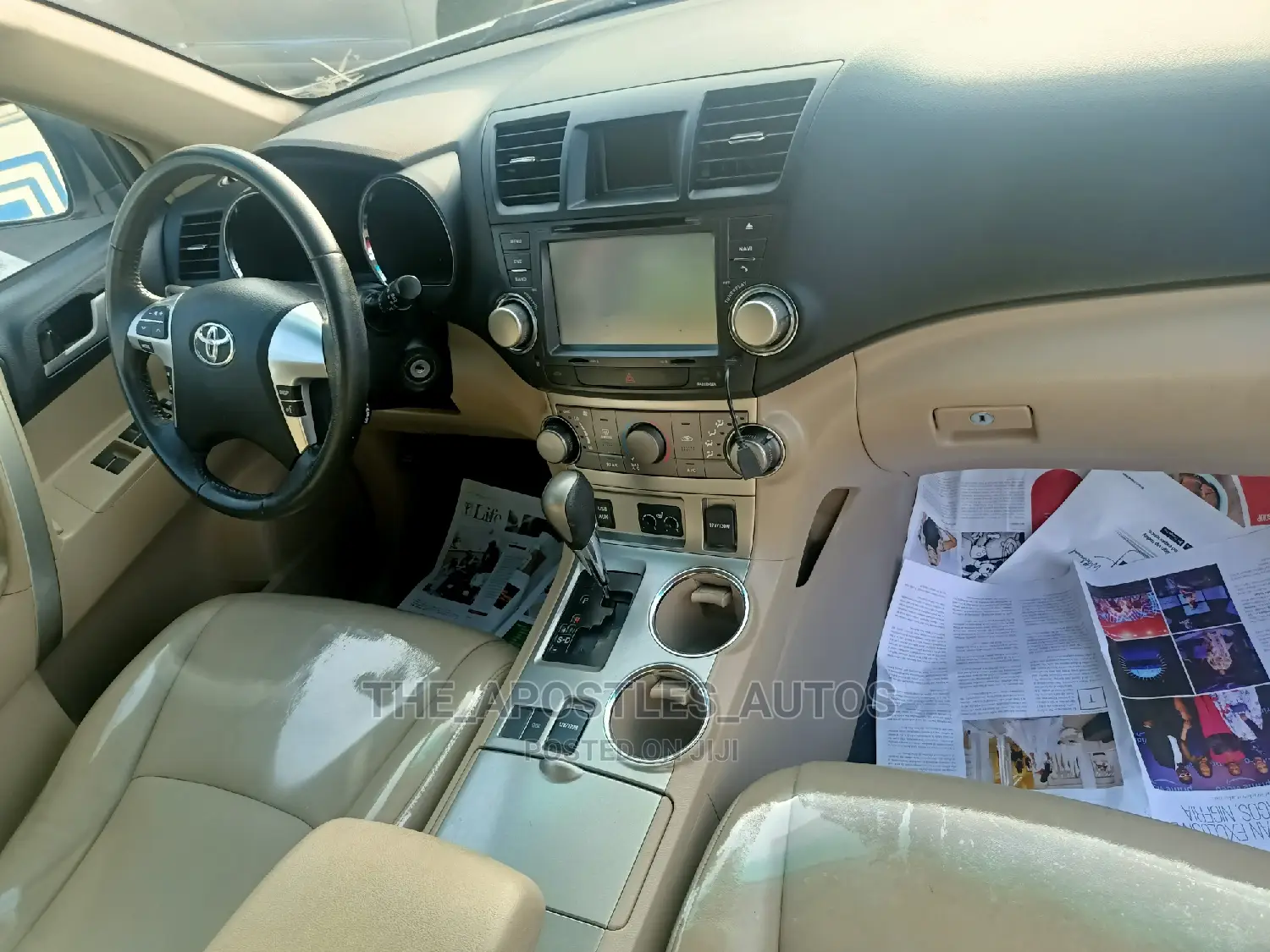 Toyota Highlander Limited 2012 White