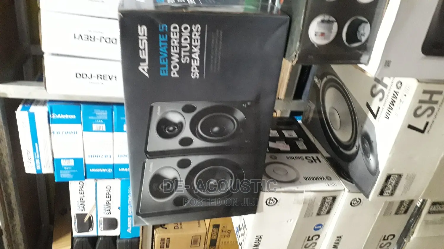 Alexis Elevate 5 Powered Studio Speakers