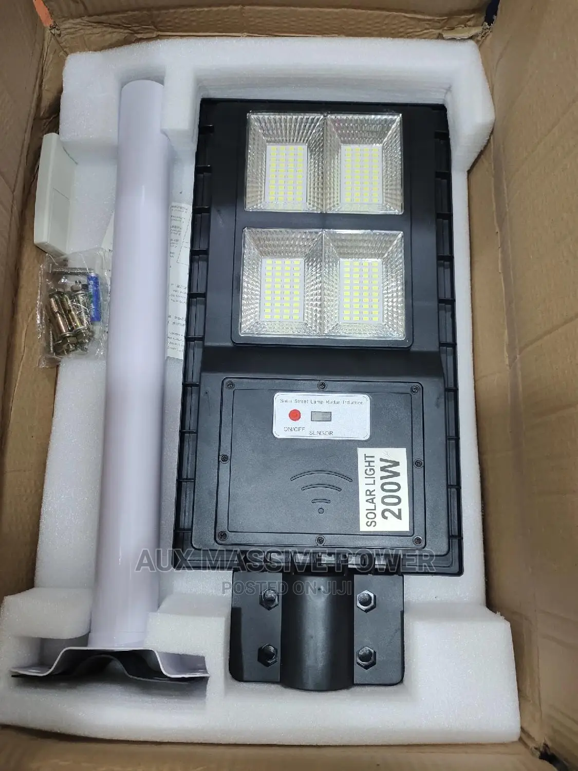 Complete Set200w Solar Street Light