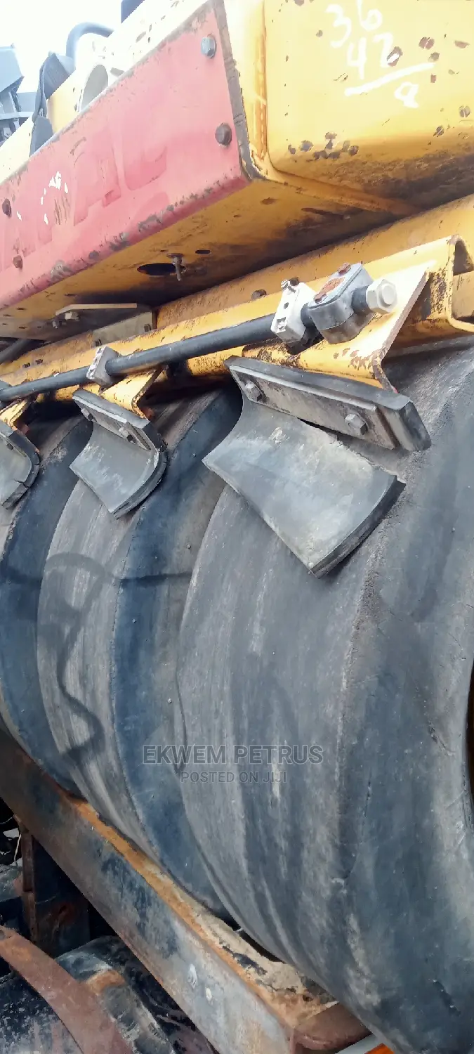 Ride on Pnuematic Vibratory Compactor Roller
