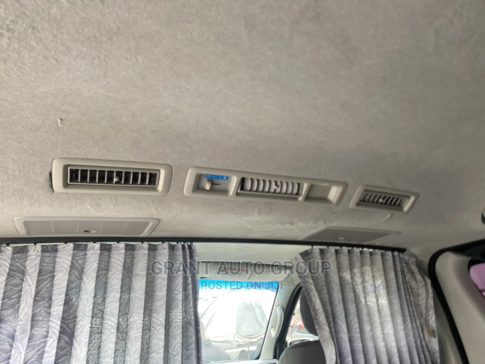 Toyota HiAce 2010 Grey