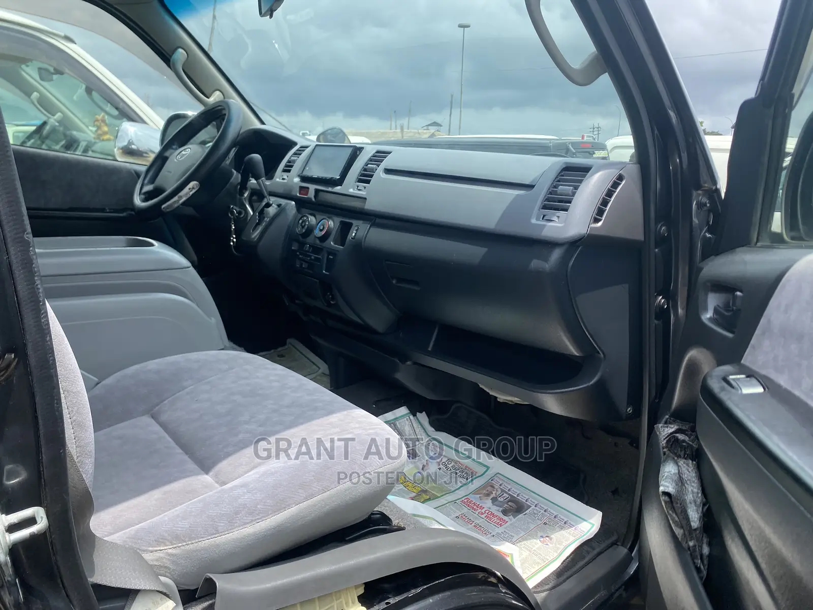 Toyota HiAce 2010 Grey
