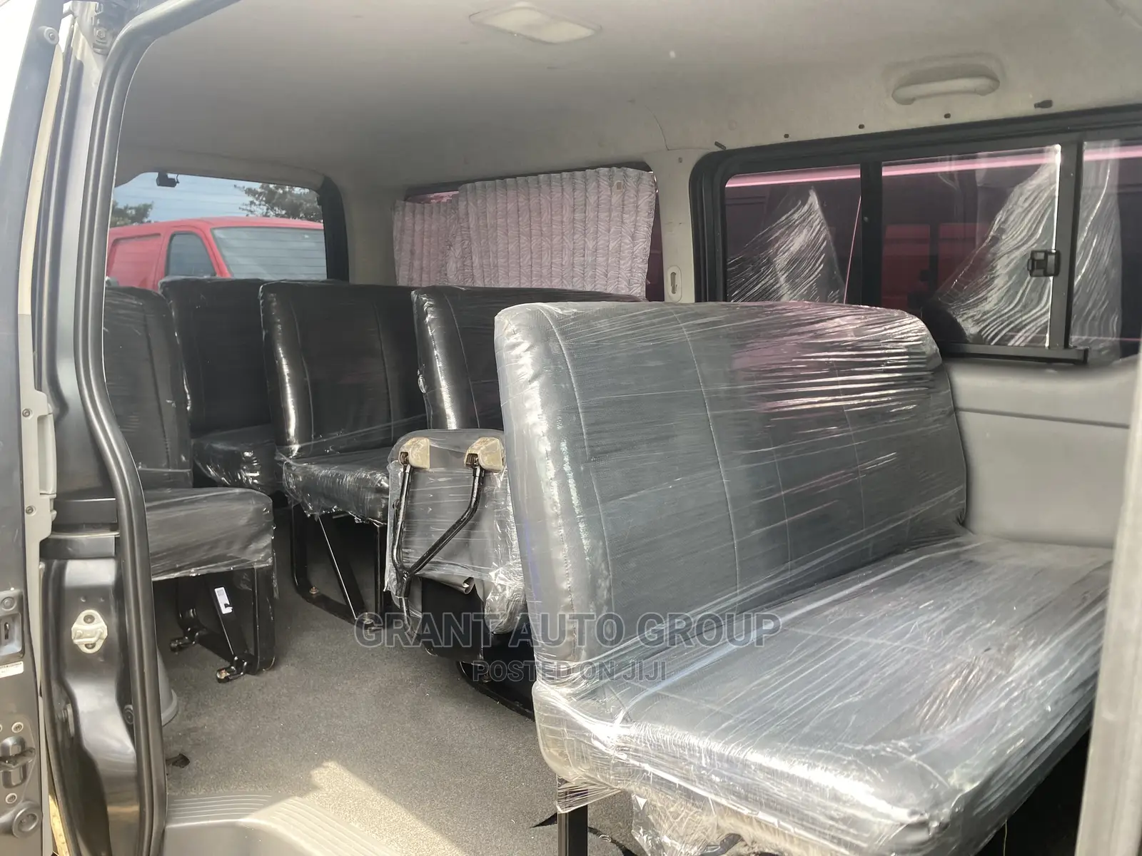Toyota HiAce 2010 Grey
