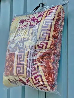 Thick Readily Made Duvet Sets With Bedsheets and Pillowcases