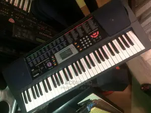 CASIO CTK-560L 61 Key Lighting Lighted Electronic Keyboard
