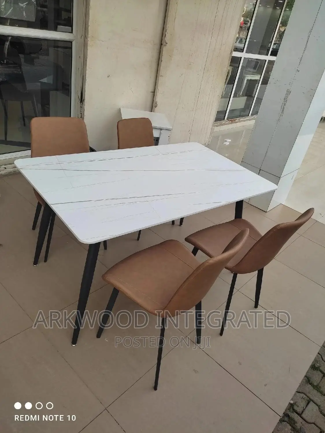 High Quality Dining Table Four Seater