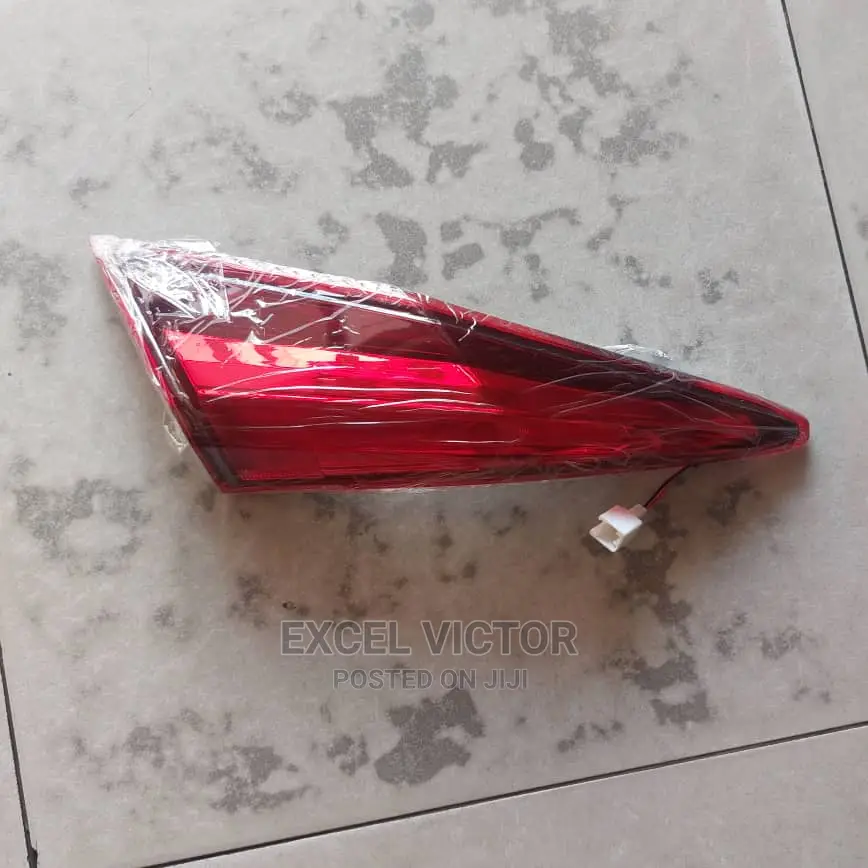 Booth Light 2016 Civic