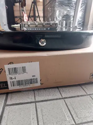 Samick Bass Guitar Fn 4