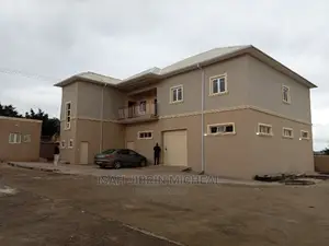 Concrete 200sqm Warehouse to Let Along Kubwa-Gwarimpa Expres