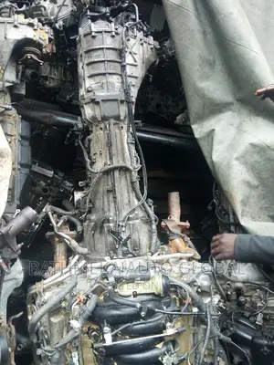 Complete Engine With Gear Box for Toyota Tundra 2010 Model