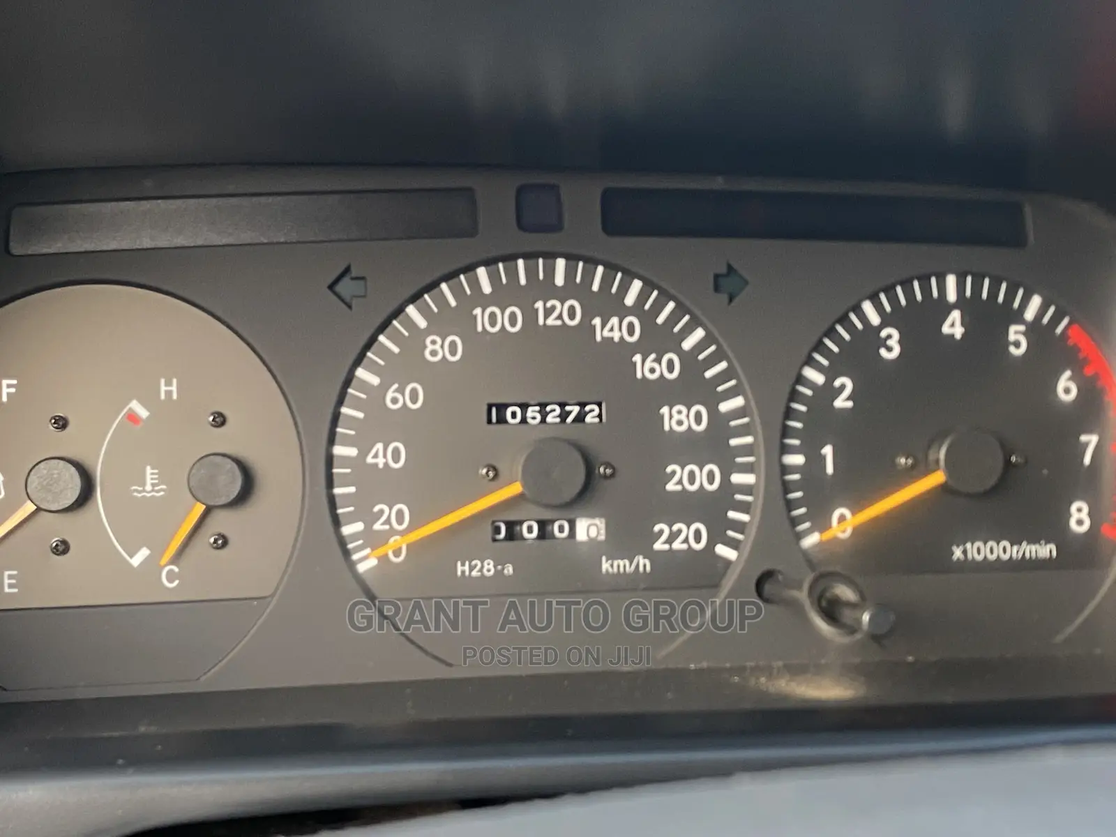 Toyota HiAce 2005