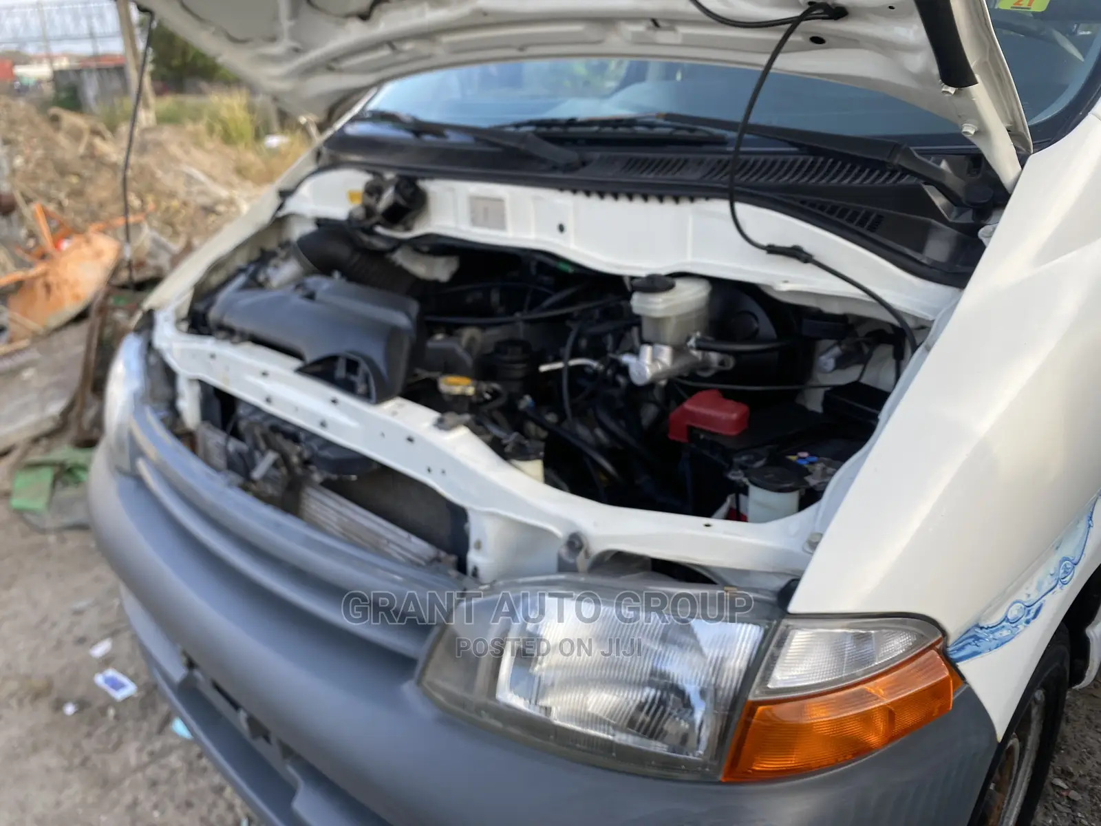 Toyota HiAce 2005