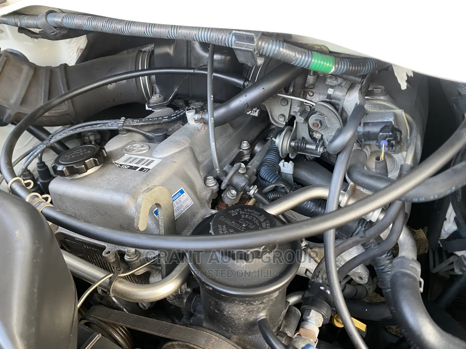 Toyota HiAce 2005