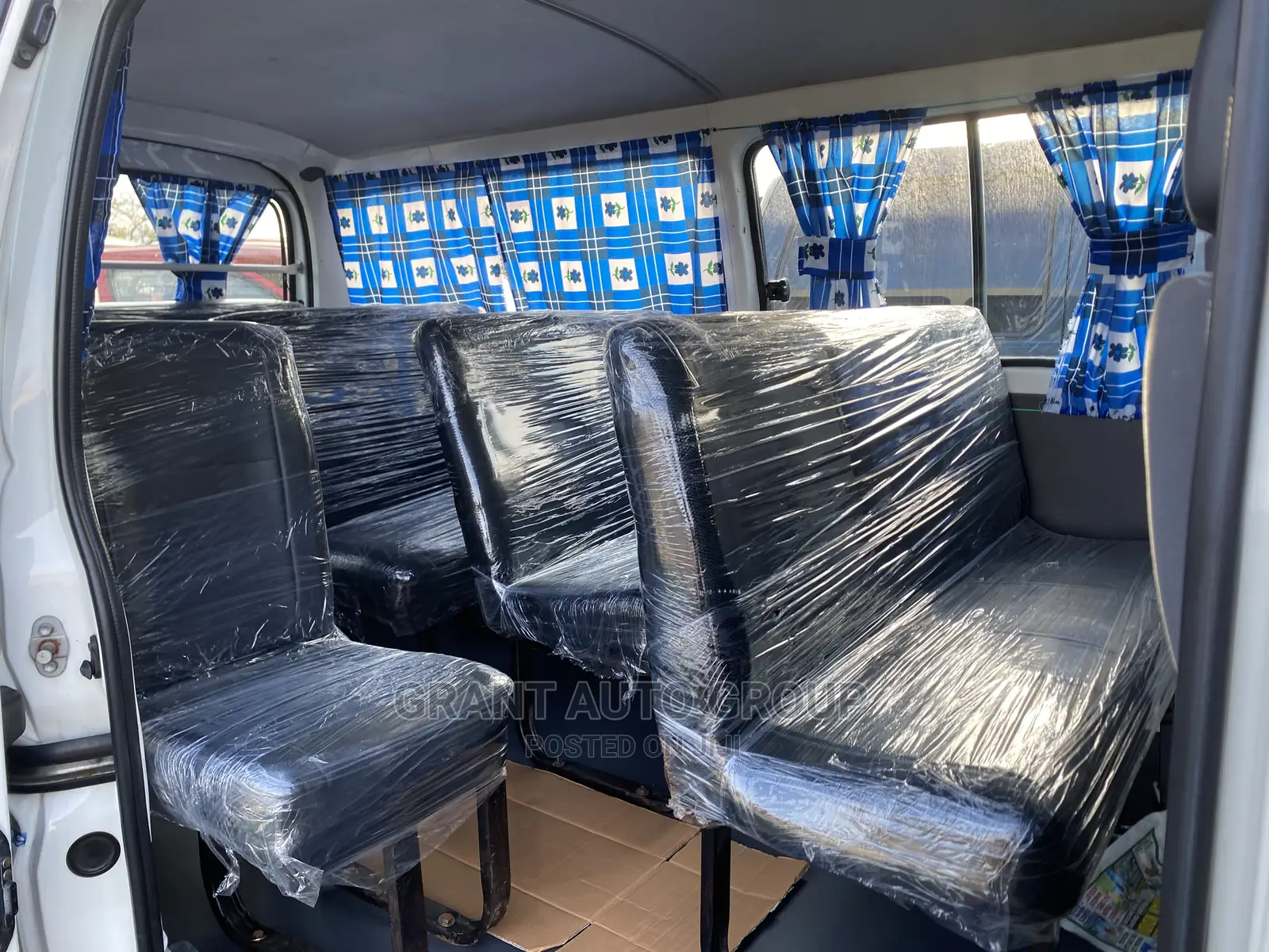 Toyota HiAce 2005